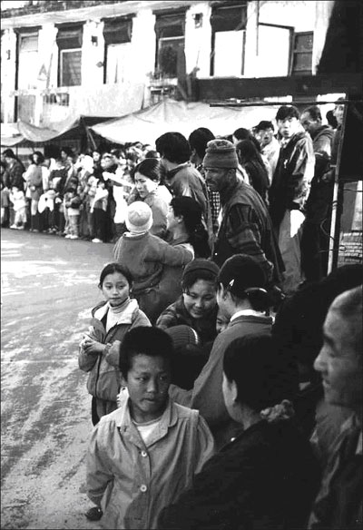 Waiting for the Dalai Lama, Dharamsala, India